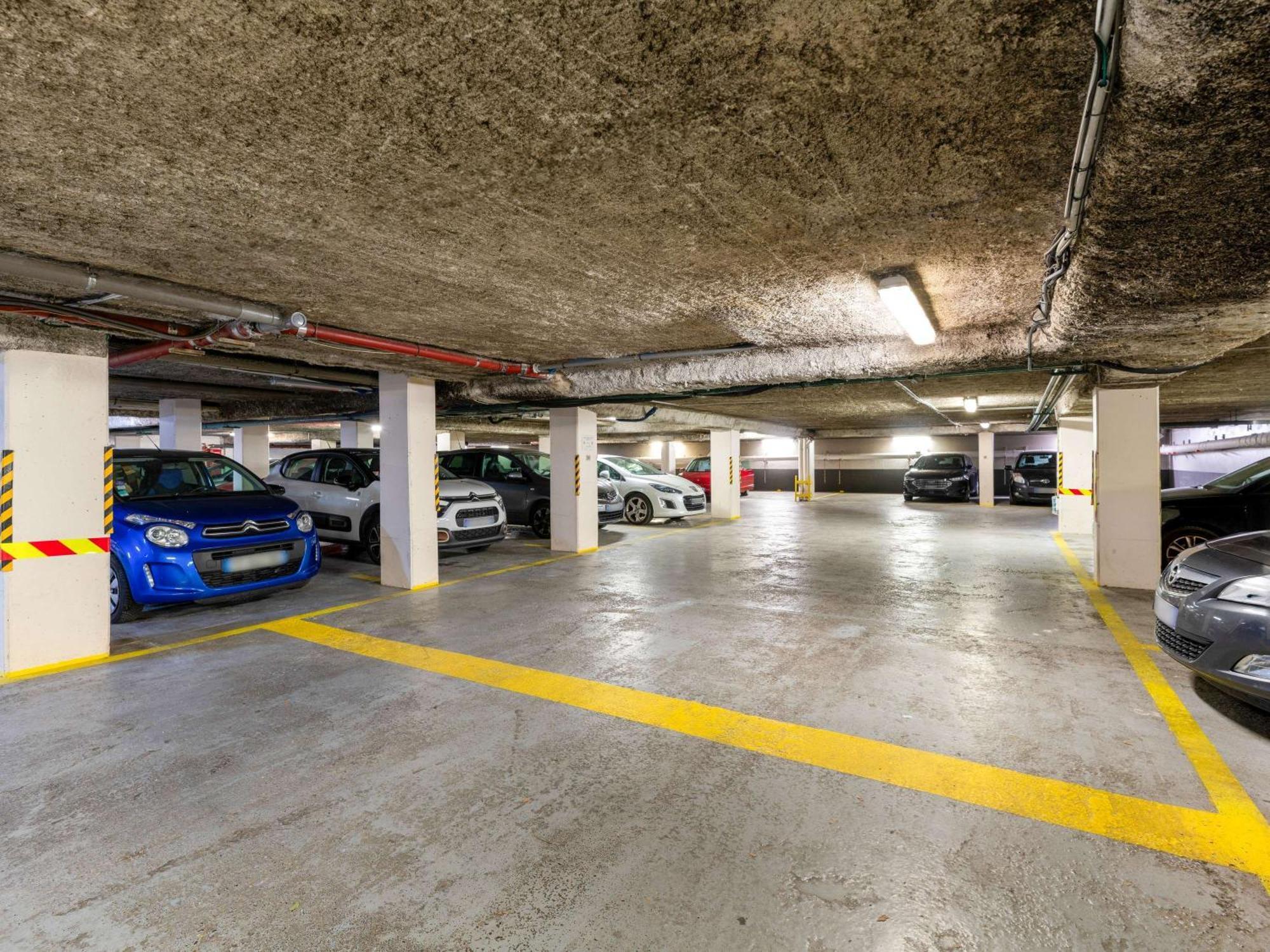 Ibis Lyon Gare Part Dieu Экстерьер фото
