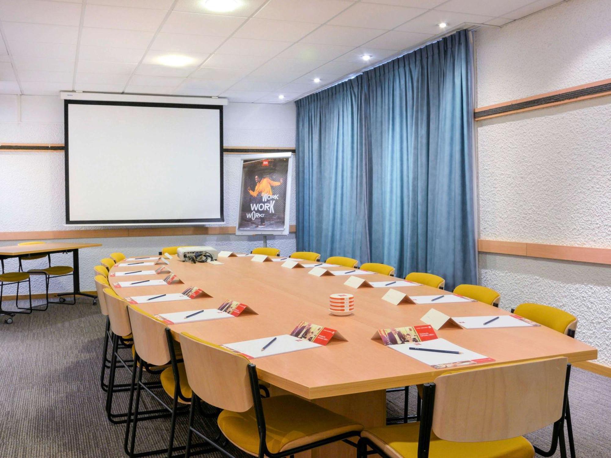 Ibis Lyon Gare Part Dieu Экстерьер фото