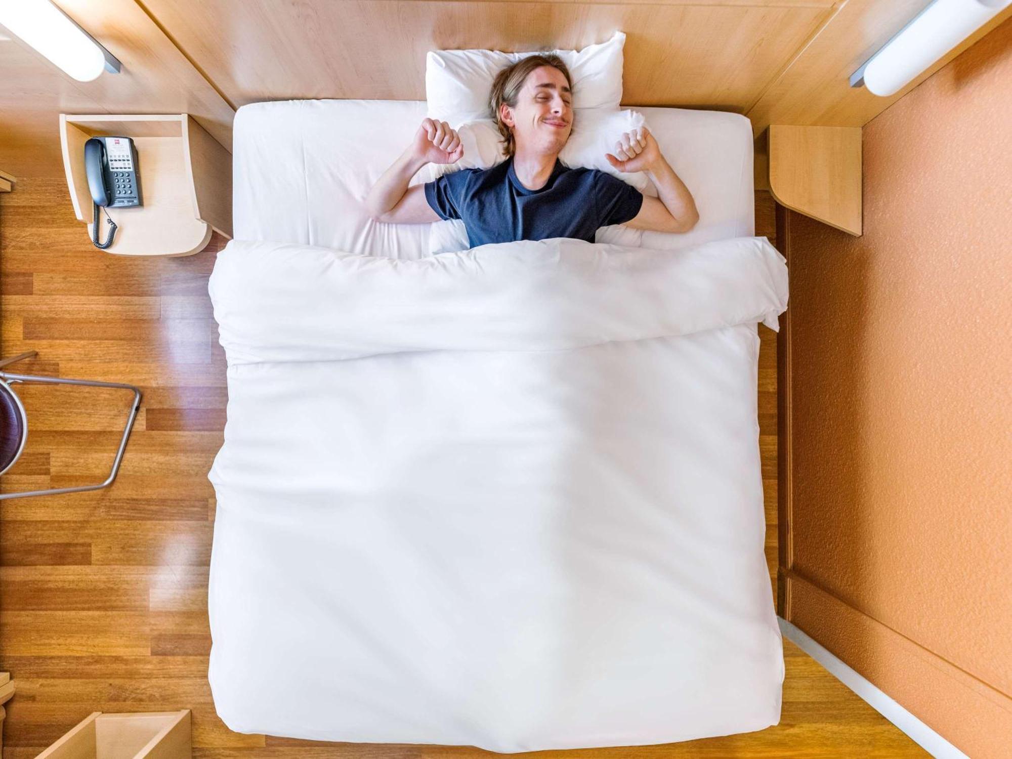 Ibis Lyon Gare Part Dieu Экстерьер фото