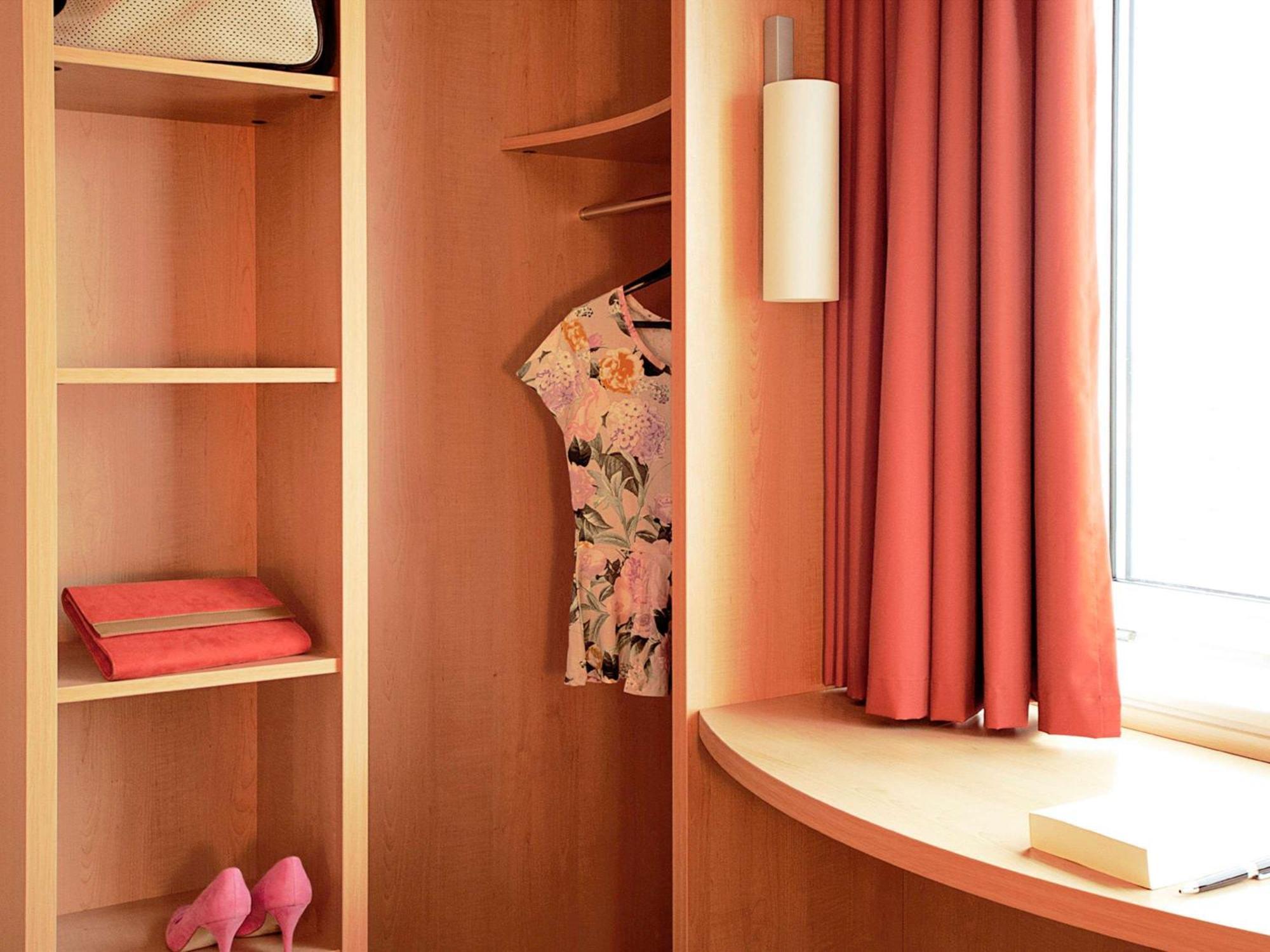 Ibis Lyon Gare Part Dieu Экстерьер фото